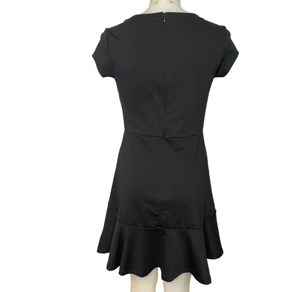 Perfect Little black Dress 🤍 - Picture 2 of 8